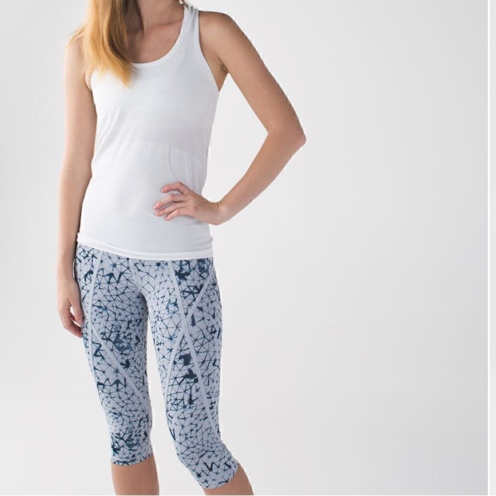 Lululemon Pedal Pace Crop
Star Crushed Silver Fox Deep Navy